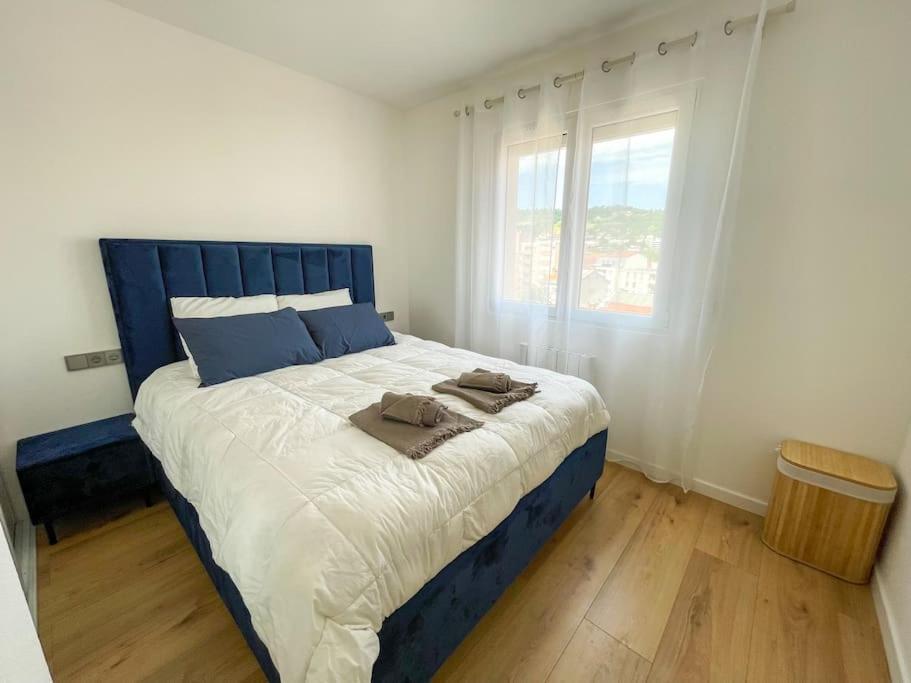 Le Lagon Bleu - Appt Wifi Parking Balcon Le Puy-en-Velay Екстер'єр фото